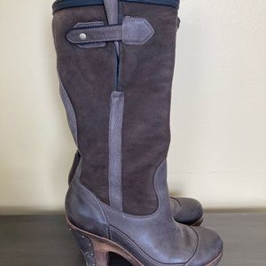 Timberland ladies zip up boots